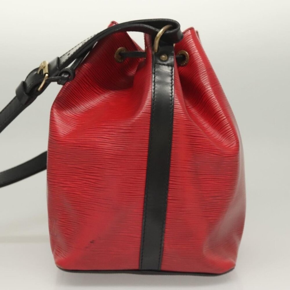Authentic LOUIS VUITTON Epi Petit Noe Shoulder Bag Red M44107 LV - Picture 10 of 16